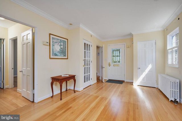 3214 19TH RD N, Arlington, VA 22201