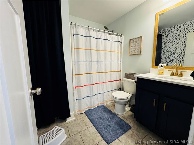 5006 Oak Hill, Georgetown, IN 47122