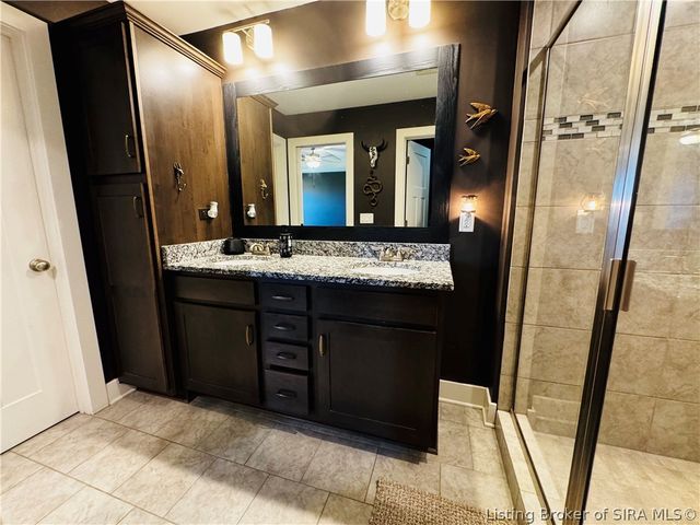 5006 Oak Hill, Georgetown, IN 47122