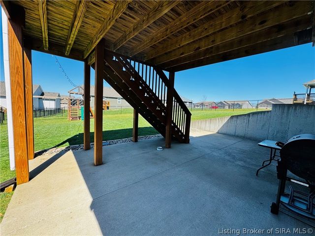 5006 Oak Hill, Georgetown, IN 47122