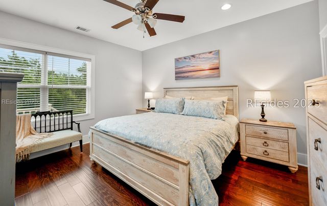 1642 Old Shell Rd, Port Royal, SC 29935