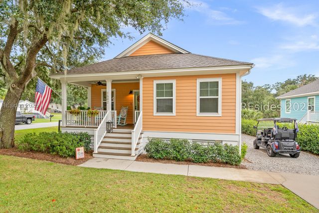 1642 Old Shell Rd, Port Royal, SC 29935