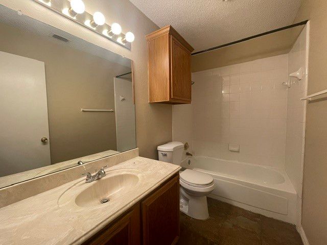 4741 Birchbend Lane, Fort Worth, TX 76137