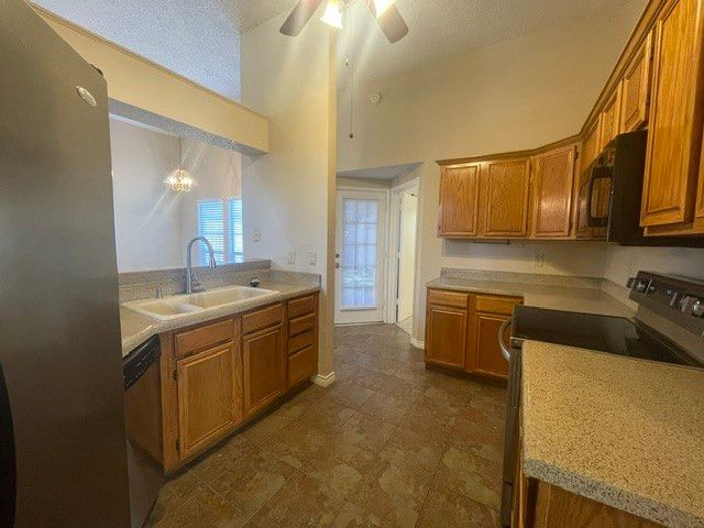 4741 Birchbend Lane, Fort Worth, TX 76137