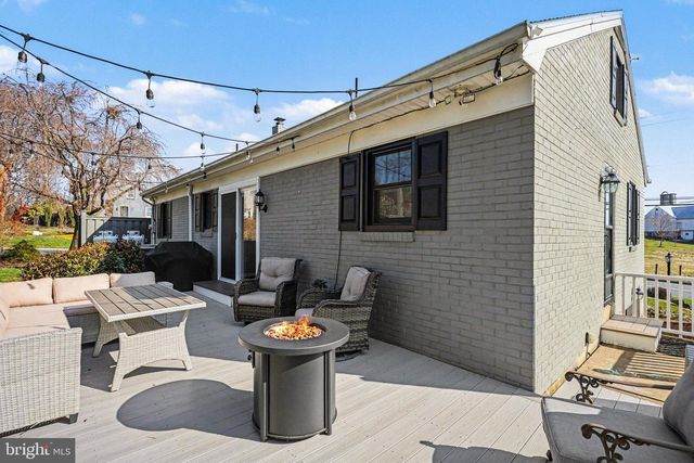 2848 KISSEL HILL RD, Lititz, PA 17543