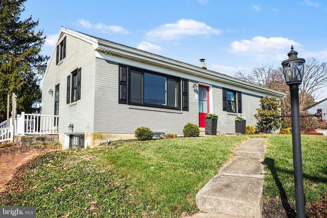 2848 KISSEL HILL RD, Lititz, PA 17543