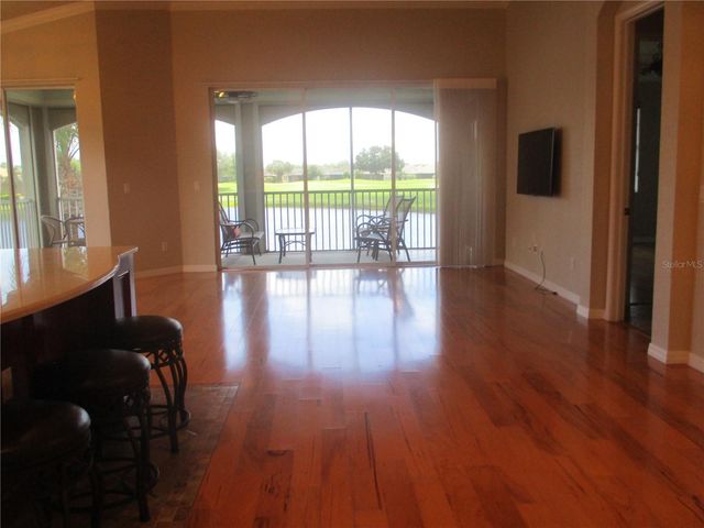 1368 EMERALD DUNES DRIVE 20, Sun City Center, FL 33573