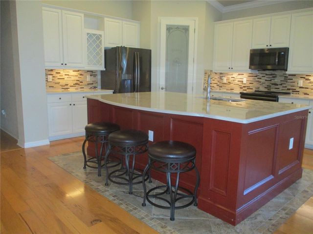 1368 EMERALD DUNES DRIVE 20, Sun City Center, FL 33573