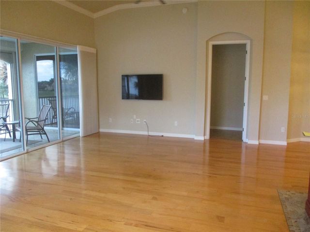 1368 EMERALD DUNES DRIVE 20, Sun City Center, FL 33573