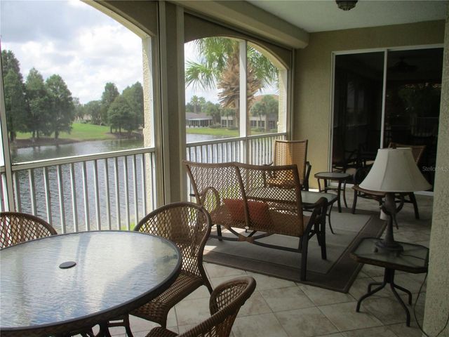 1368 EMERALD DUNES DRIVE 20, Sun City Center, FL 33573