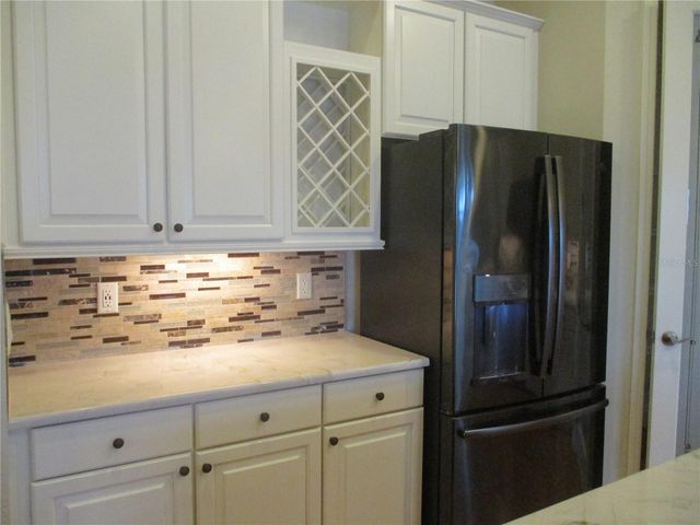 1368 EMERALD DUNES DRIVE 20, Sun City Center, FL 33573