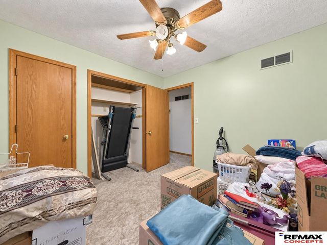 5519 Enterprise Drive, Lincoln, NE 68521