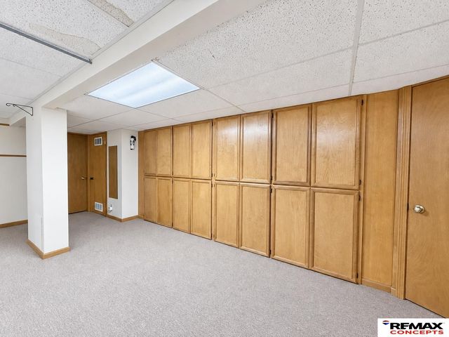 5519 Enterprise Drive, Lincoln, NE 68521