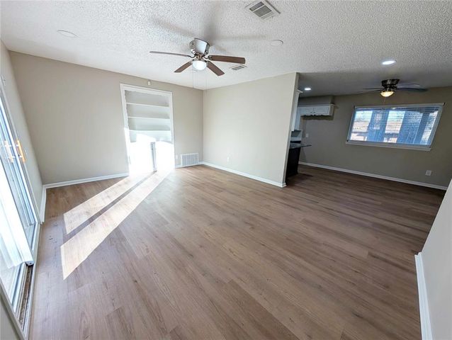 7440 NW 6th Street, Oklahoma City, OK 73127