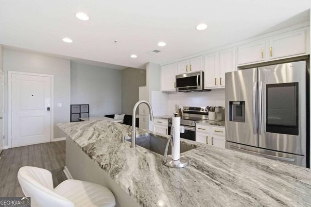 3040 Peachtree Road NW 309, Atlanta, GA 30305