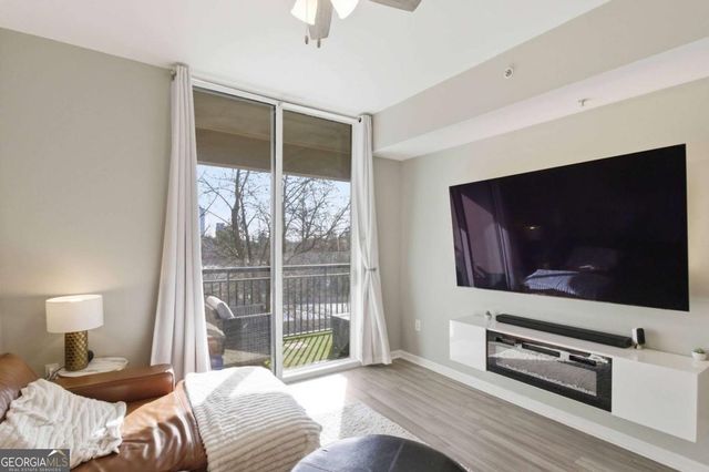 3040 Peachtree Road NW 309, Atlanta, GA 30305