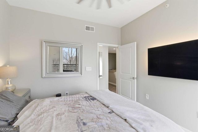 3040 Peachtree Road NW 309, Atlanta, GA 30305