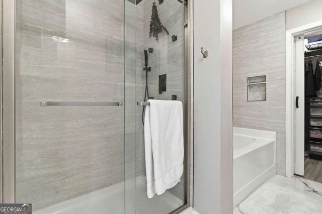 3040 Peachtree Road NW 309, Atlanta, GA 30305