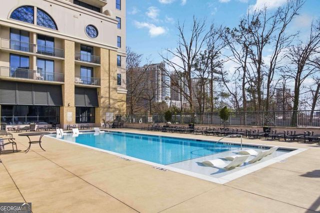 3040 Peachtree Road NW 309, Atlanta, GA 30305