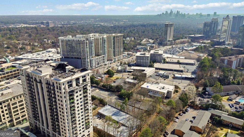 3040 Peachtree Road NW 309, Atlanta, GA 30305
