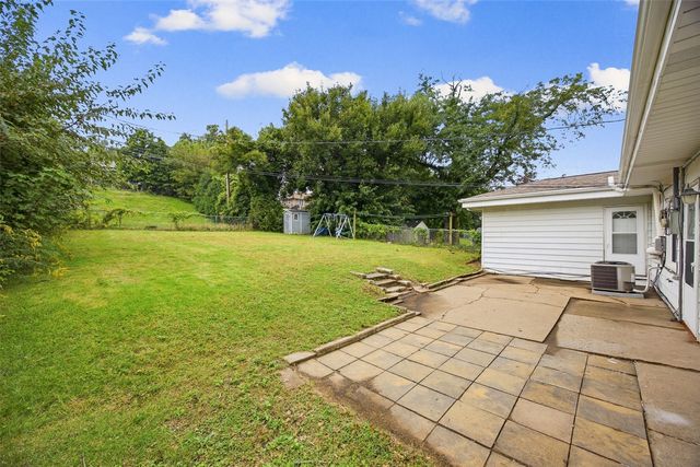 1224 20th Street SW, Cedar Rapids, IA 52404