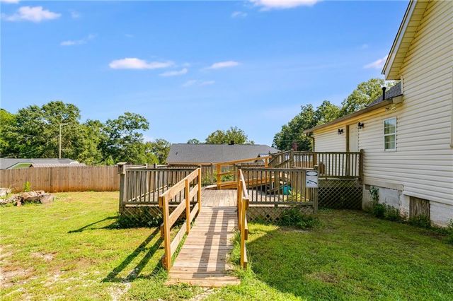 208 Georgia S Avenue, Bremen, GA 30110