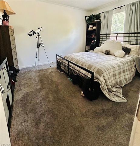 111 Fosstoral Street, King, NC 27021