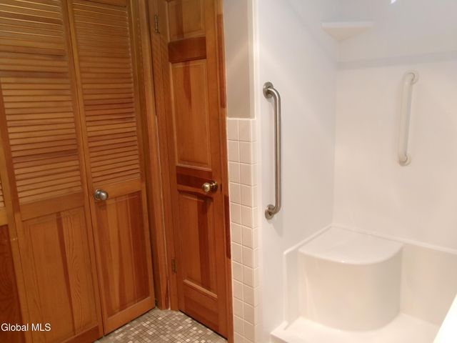 222 S Ten Broeck Street Apt 3, Scotia, NY 12302