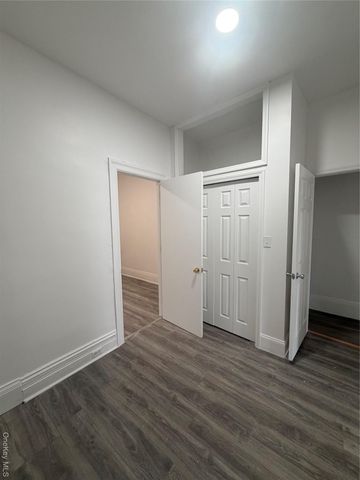 88 cornelia, Brooklyn, NY 11221