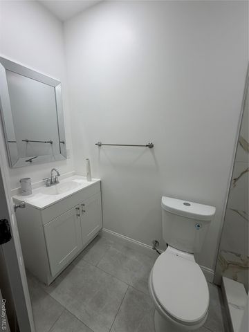 88 cornelia, Brooklyn, NY 11221