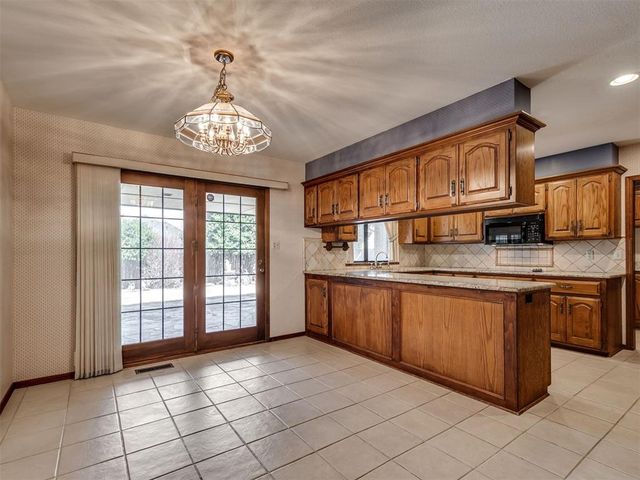 3719 Barwick Court, Norman, OK 73072