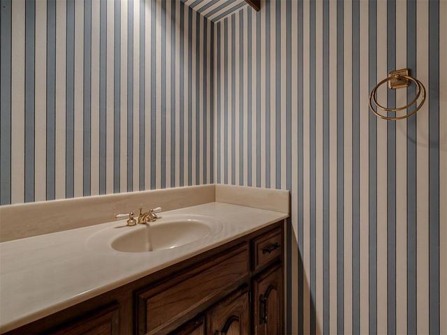 3719 Barwick Court, Norman, OK 73072