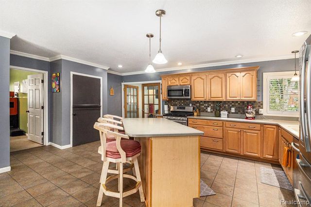 13117 Neff Road, Clio, MI 48420