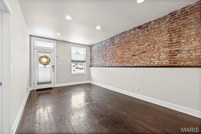 3800 Fairview Avenue, St Louis, MO 63116