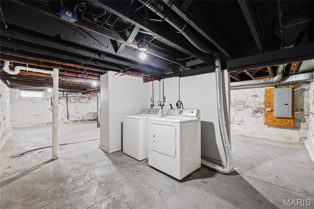 3800 Fairview Avenue, St Louis, MO 63116