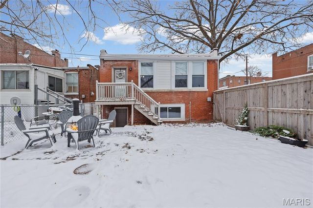 3800 Fairview Avenue, St Louis, MO 63116