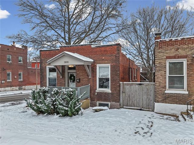 3800 Fairview Avenue, St Louis, MO 63116