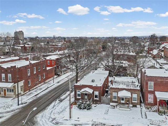 3800 Fairview Avenue, St Louis, MO 63116