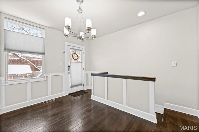 3800 Fairview Avenue, St Louis, MO 63116