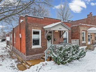 3800 Fairview Avenue, St Louis, MO 63116