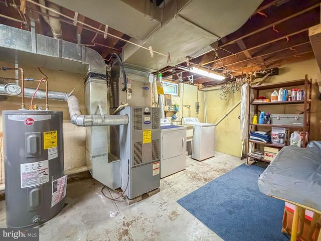 3521 CARNARVON AVE, Bristol, PA 19007
