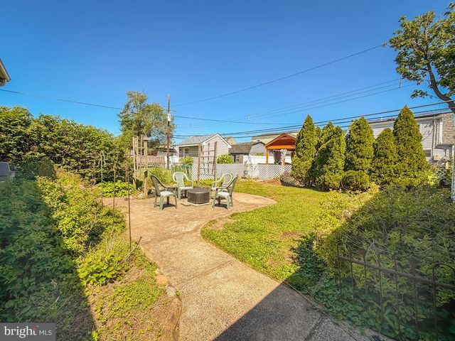 3521 CARNARVON AVE, Bristol, PA 19007