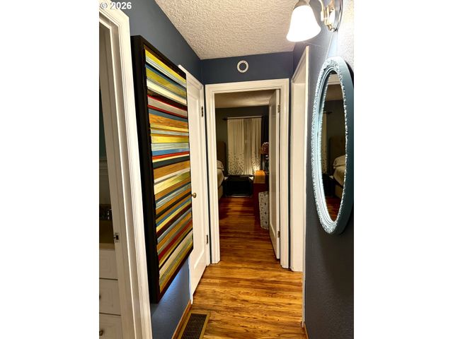 321 E 27TH St, Vancouver, WA 98663