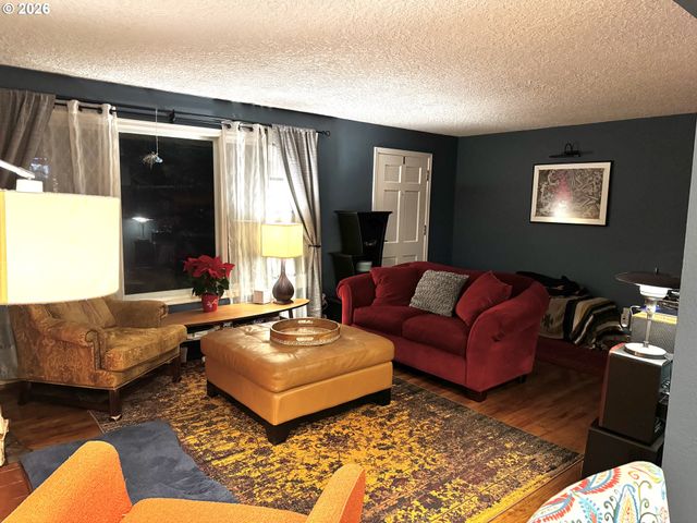 321 E 27TH St, Vancouver, WA 98663