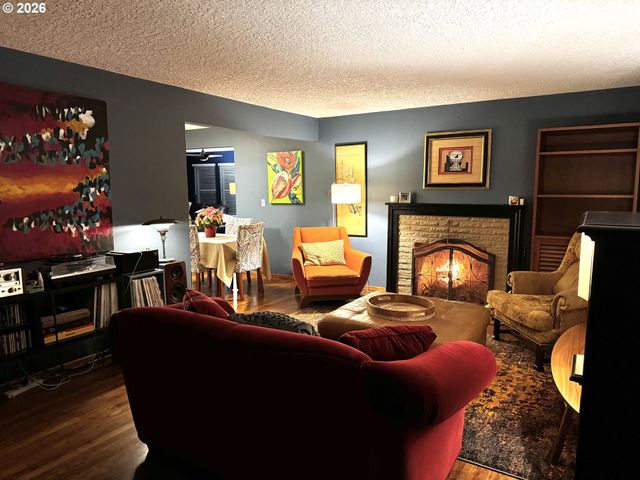 321 E 27TH St, Vancouver, WA 98663