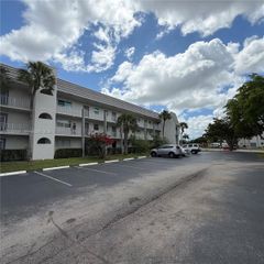 8200 Sunrise Lakes Boulevard 308, Sunrise, FL 33322