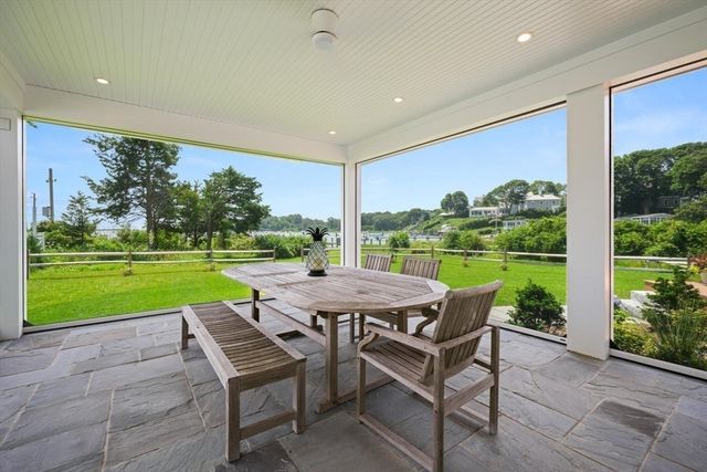 33 Oyster Place Road, Barnstable, MA 02635