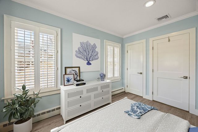 33 Oyster Place Road, Barnstable, MA 02635