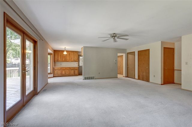 9985 Prospect Road, Strongsville, OH 44149
