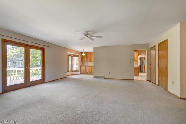 9985 Prospect Road, Strongsville, OH 44149